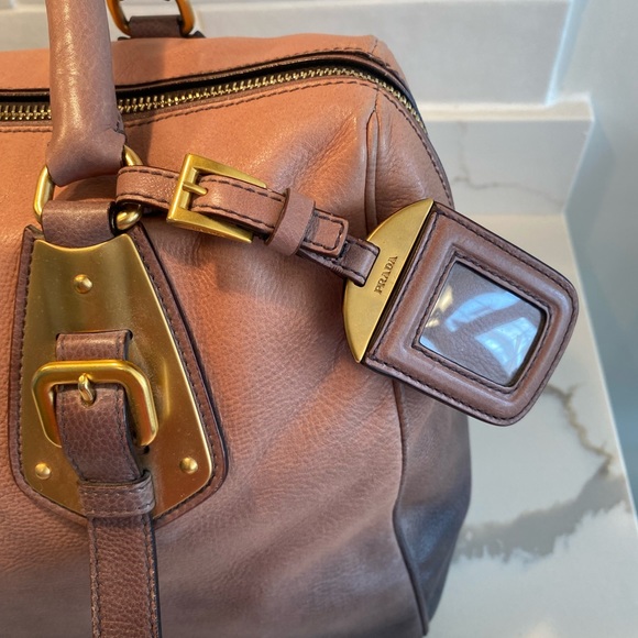 Authentic Prada handbag - Picture 9 of 9